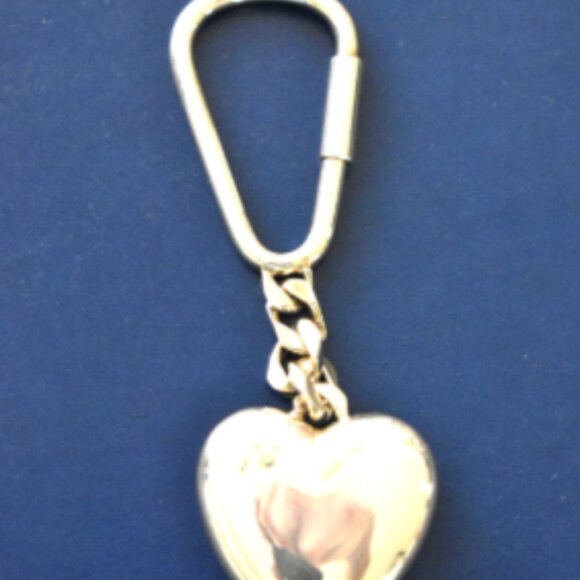 TIFFANY & Co. Heart Tag Charm Sterling Silver Key Chain Ring - Picture 1 of 3